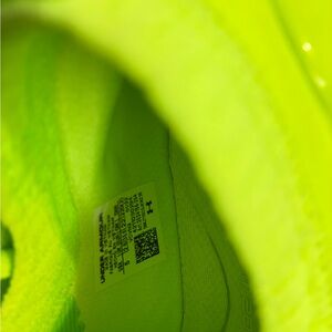 Under Armour Fluorescent Lime Running Shoe size #5